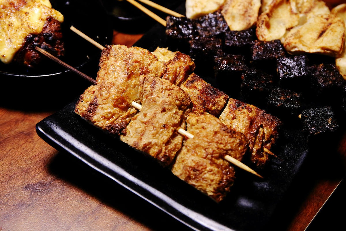 雞老闆景美店插旗景美夜市!當月壽星免費送桶仔雞!快揪團一起爽