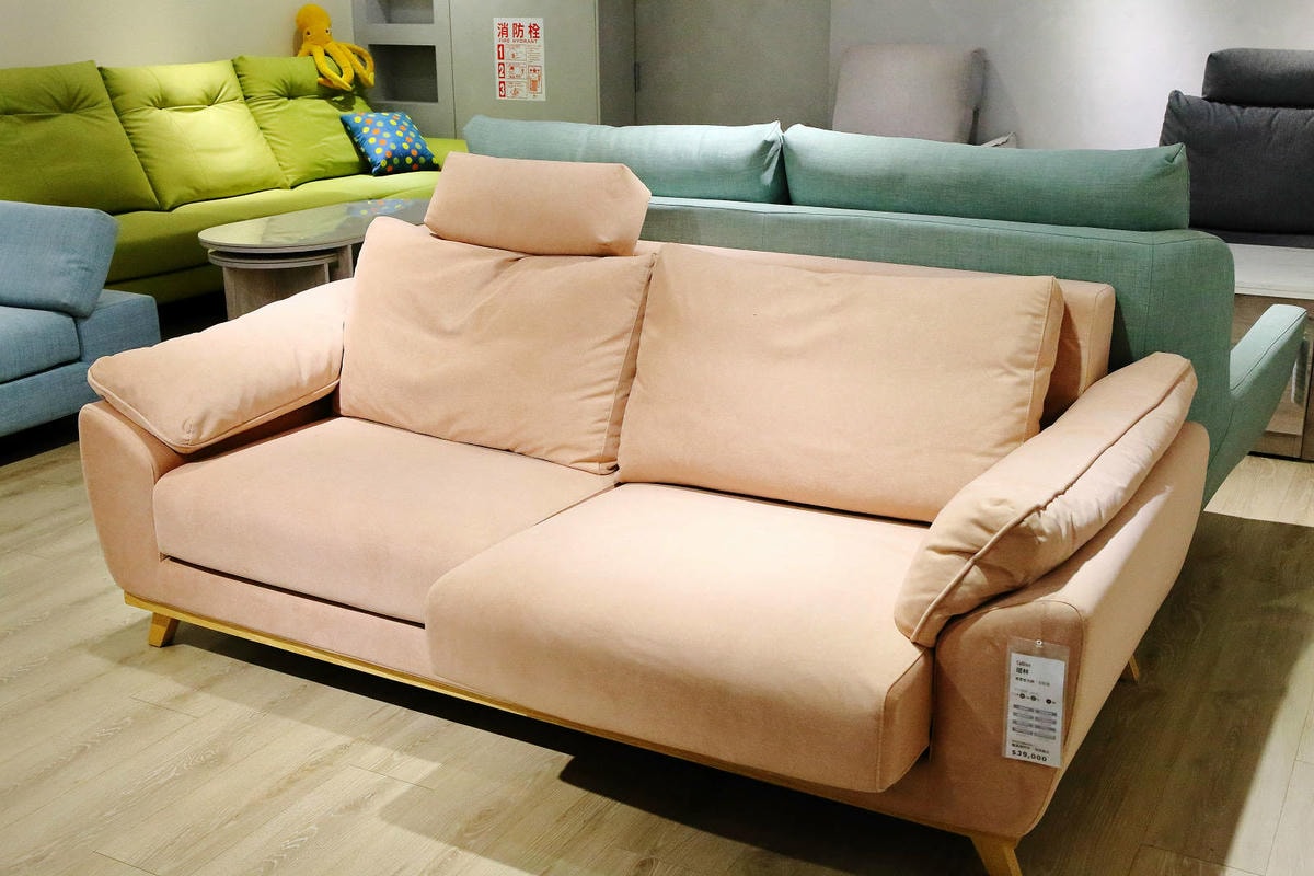 台北沙發推薦!愛加沙發總工廠,不踩雷沙發工廠就在這,台灣在地