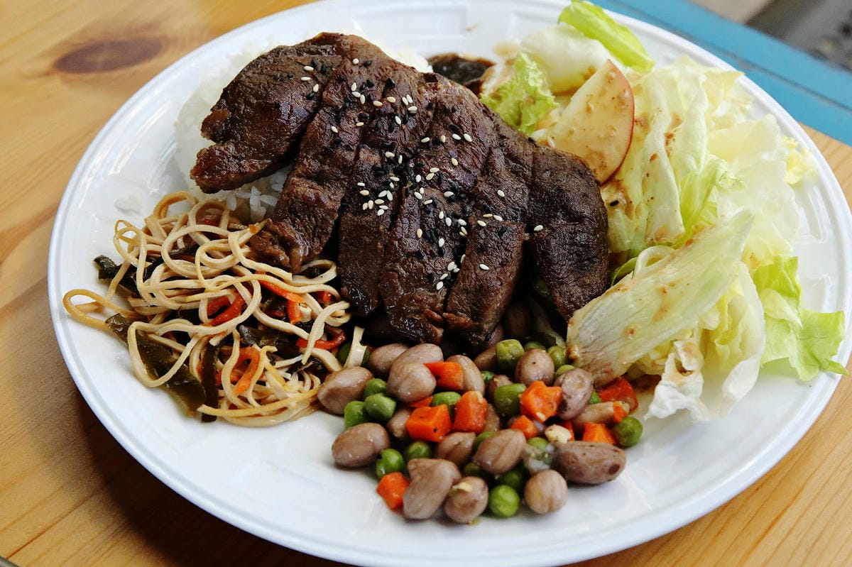 日月潭景觀餐廳推薦，眺Tiao，水社碼頭咖啡廳，270度湖景