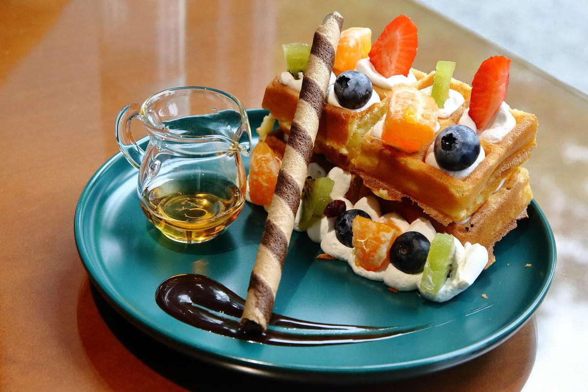 張美阿嬤農場2.0版，宜蘭全新萌寵景觀餐廳【樹懶餐廳】，玻璃