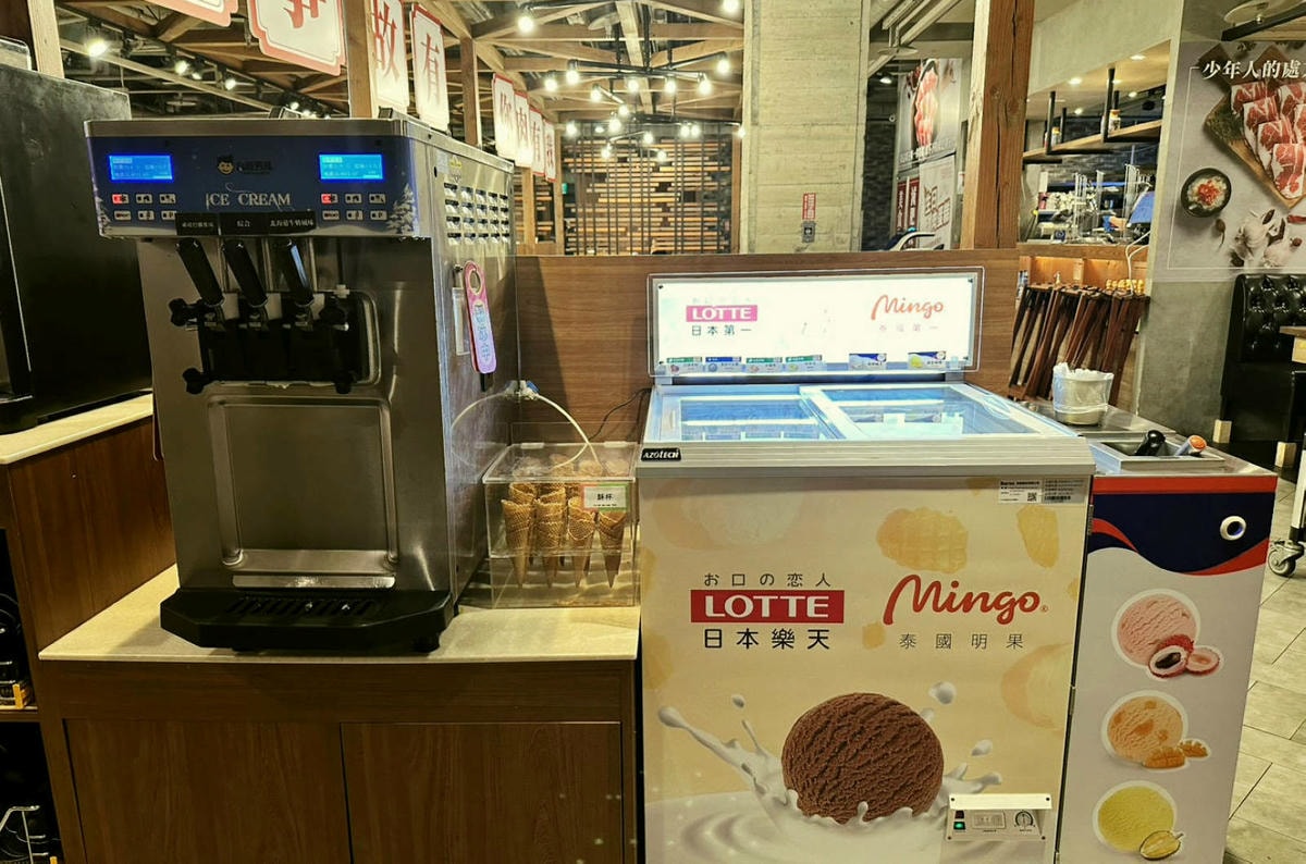 肉多多最強的不只肉蛋糕?火鍋控必點2大鍋物!70多種自助吧吃