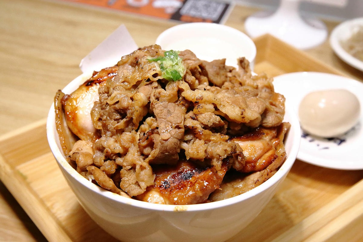 三峽隱藏版美食,肉享家自助式人氣丼飯,滿滿的肉量鋪在白飯上, 三峽隱藏版美食,肉享家自助式人氣丼飯,滿滿的肉量鋪在白飯上,