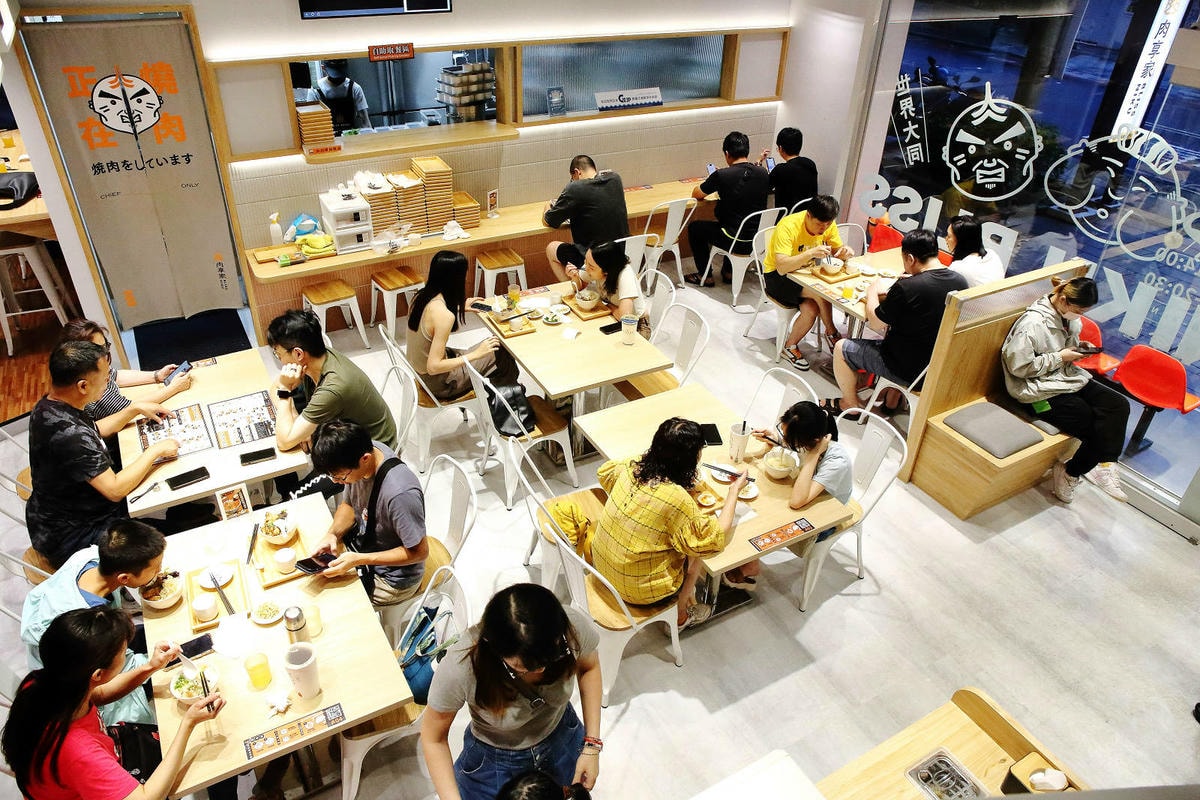 三峽隱藏版美食,肉享家自助式人氣丼飯,滿滿的肉量鋪在白飯上, 三峽隱藏版美食,肉享家自助式人氣丼飯,滿滿的肉量鋪在白飯上,