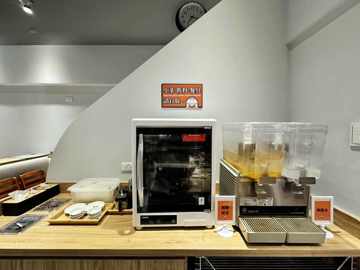 三峽隱藏版美食,肉享家自助式人氣丼飯,滿滿的肉量鋪在白飯上, 三峽隱藏版美食,肉享家自助式人氣丼飯,滿滿的肉量鋪在白飯上,