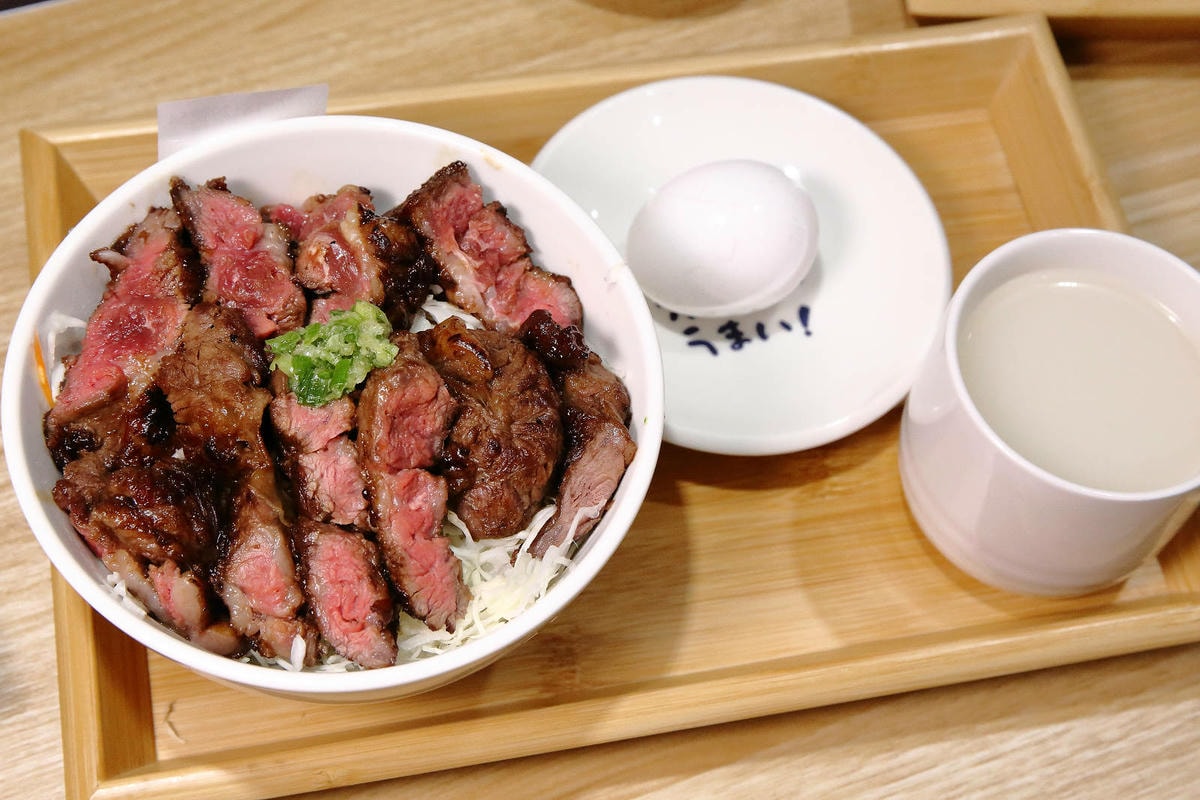 三峽隱藏版美食,肉享家自助式人氣丼飯,滿滿的肉量鋪在白飯上, 三峽隱藏版美食,肉享家自助式人氣丼飯,滿滿的肉量鋪在白飯上,