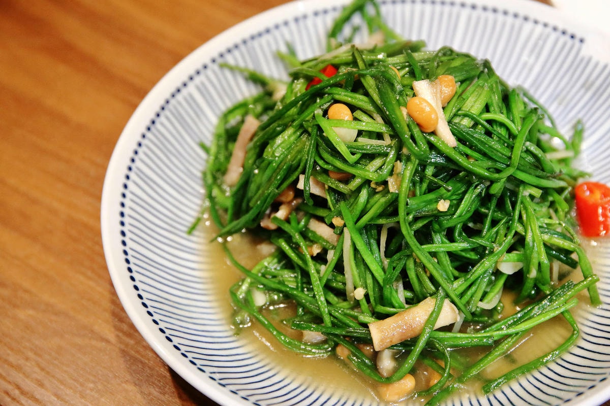 遼寧夜市超人氣平價熱炒店!有有1969,必點冠軍滷肉飯,網友