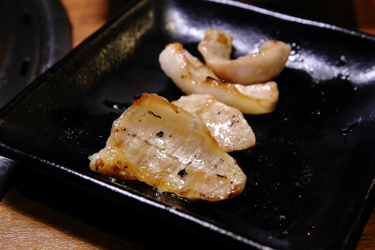 2025微風台北車站餐廳推薦!上村牧場燒肉吃到飽,「特急列車 2025微風台北車站餐廳推薦!上村牧場燒肉吃到飽,「特急列車