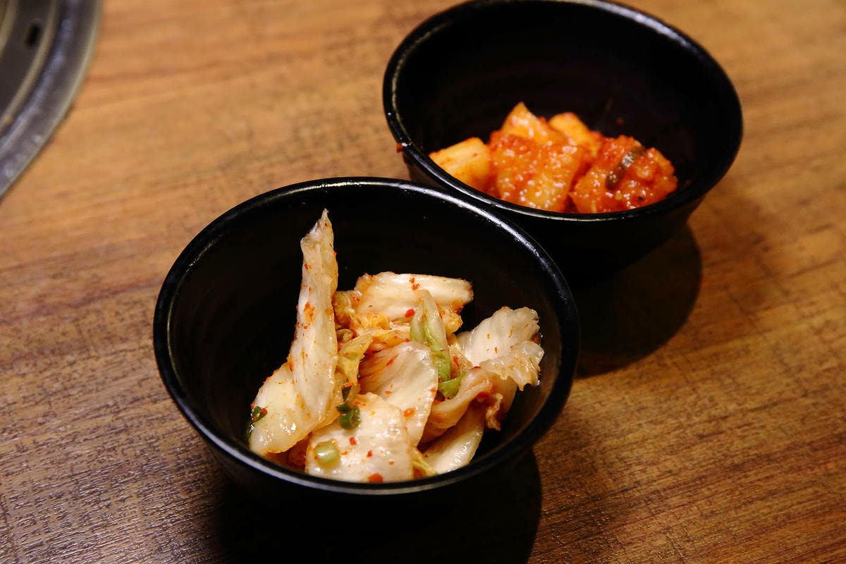 2025微風台北車站餐廳推薦!上村牧場燒肉吃到飽,「特急列車 2025微風台北車站餐廳推薦!上村牧場燒肉吃到飽,「特急列車