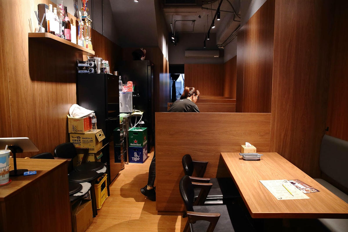 遼寧夜市超人氣平價熱炒店!有有1969,必點冠軍滷肉飯,網友