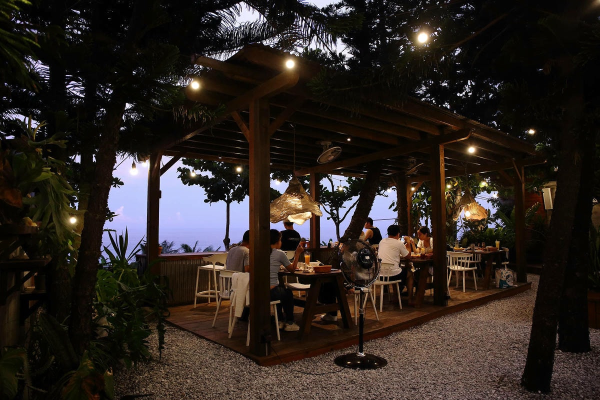 花蓮森林系景觀餐廳,【山下陳涼】東南亞特色料理,寵物友善,偽