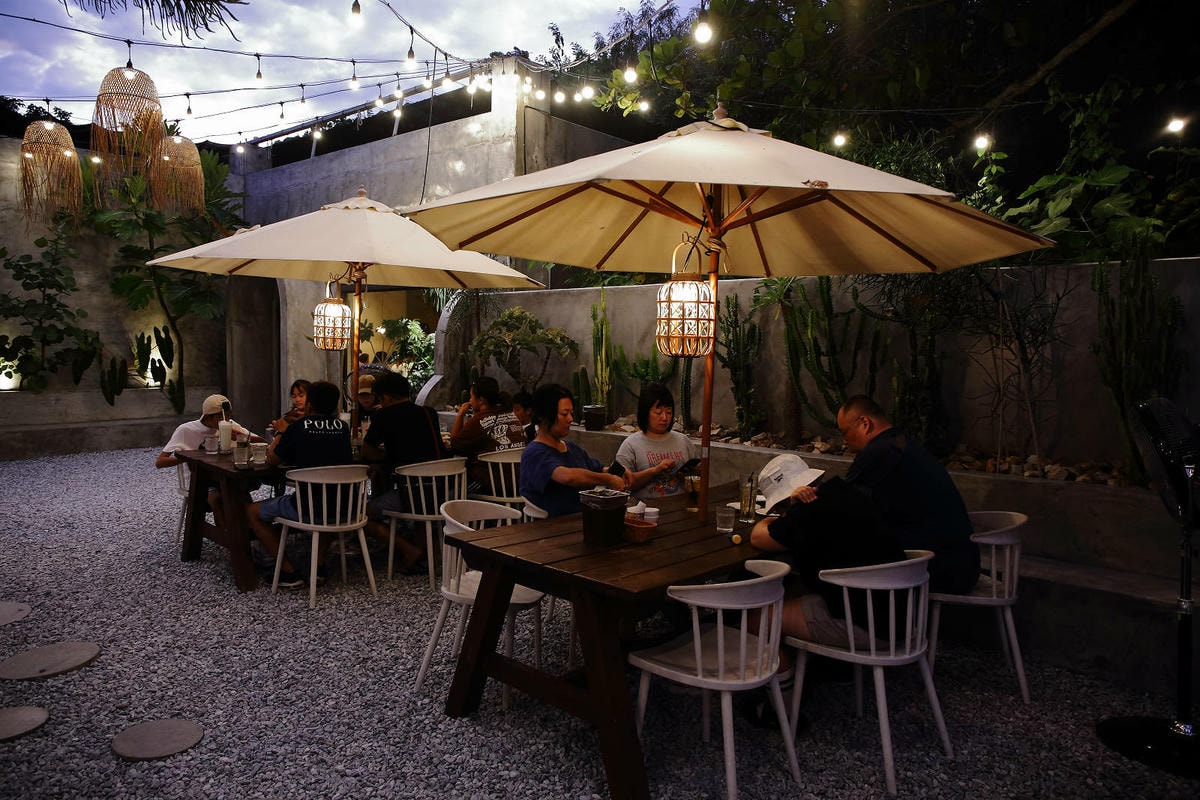 花蓮森林系景觀餐廳,【山下陳涼】東南亞特色料理,寵物友善,偽