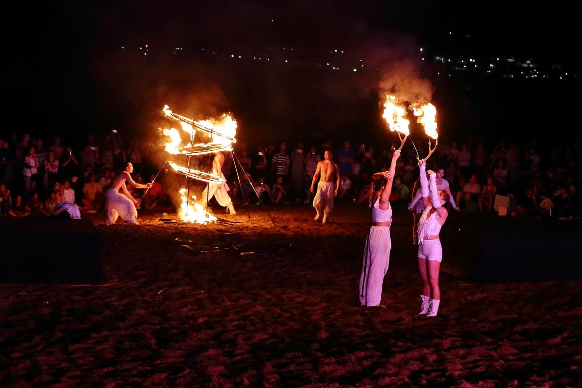 【2025北海潮與火】免費火舞表演＋光雕＋市集亮點/時間地點