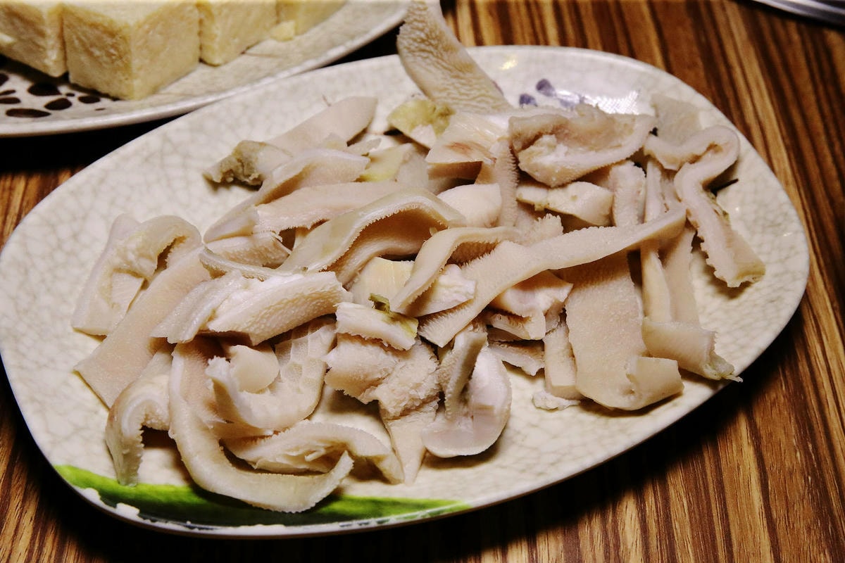 蘆洲必吃羊肉爐高CP值首選!名羊天下羊肉爐-蘆洲三民店,湯頭