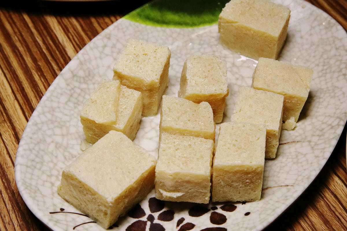 蘆洲必吃羊肉爐高CP值首選!名羊天下羊肉爐-蘆洲三民店,湯頭