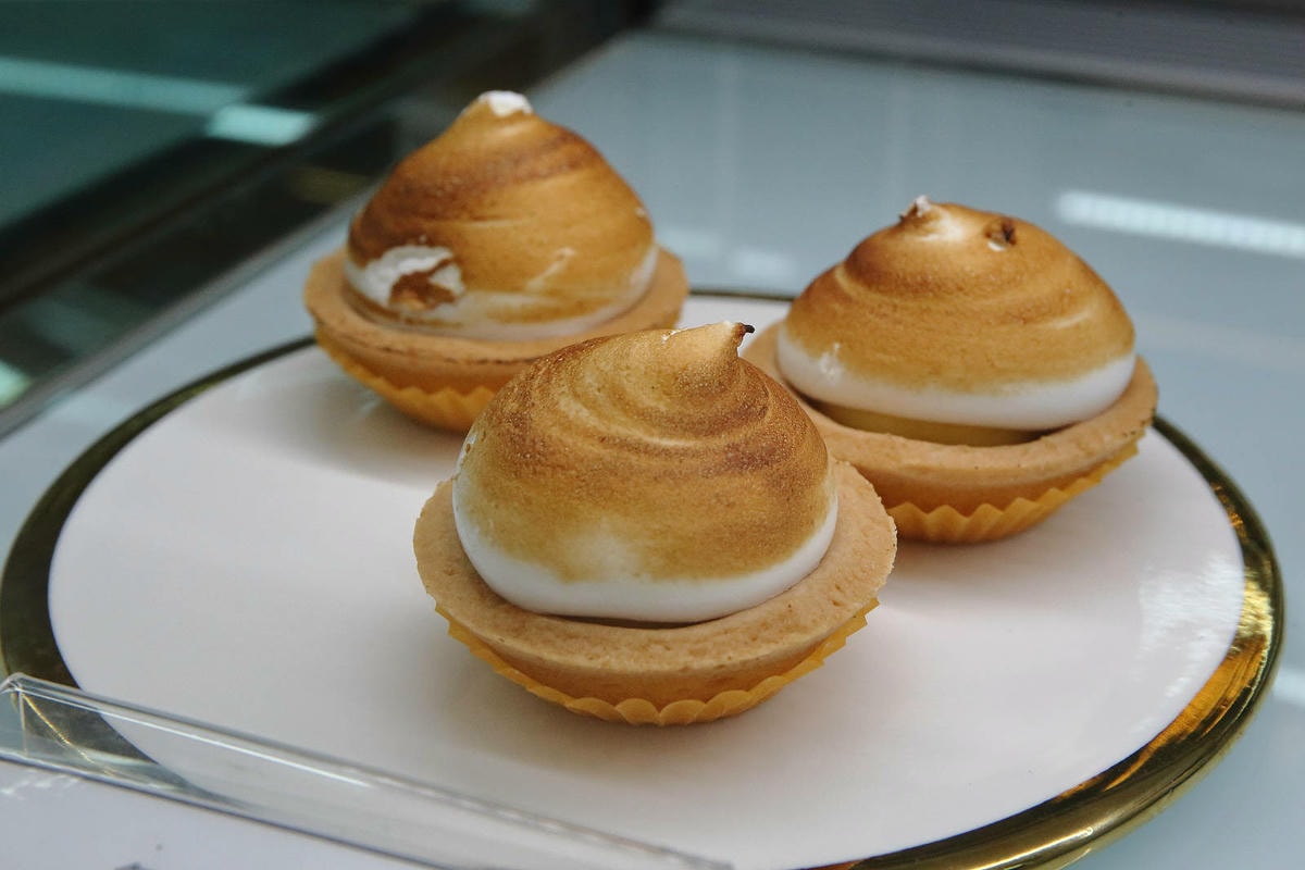 【中永和麵包店推薦】塔吉節慶蛋糕_中和華新店,在地人超推薦,