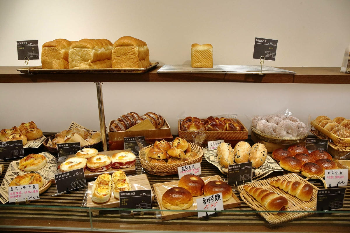 【中永和麵包店推薦】塔吉節慶蛋糕_中和華新店,在地人超推薦,