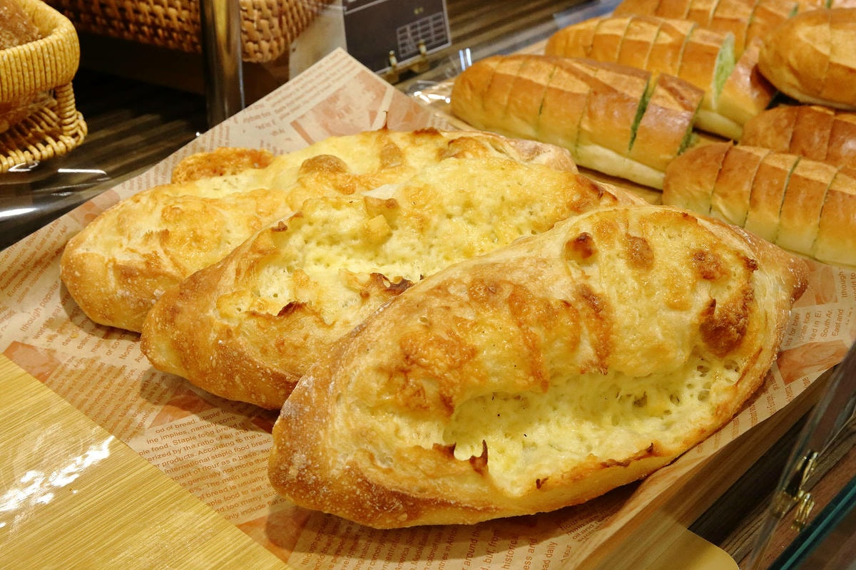 【中永和麵包店推薦】塔吉節慶蛋糕_中和華新店,在地人超推薦,