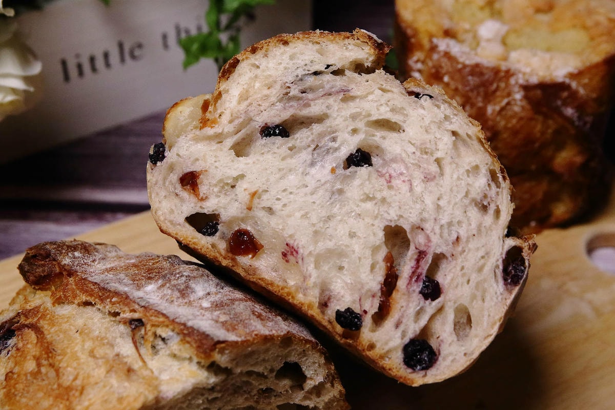 【中永和麵包店推薦】塔吉節慶蛋糕_中和華新店,在地人超推薦,