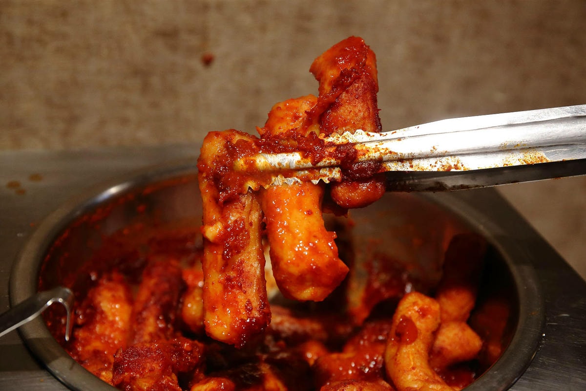 【中和火鍋】焱焱燒鍋,中和民安街積穗夜市美食推薦,韓式小菜、 【中和火鍋】焱焱燒鍋,中和民安街積穗夜市美食推薦,韓式小菜、