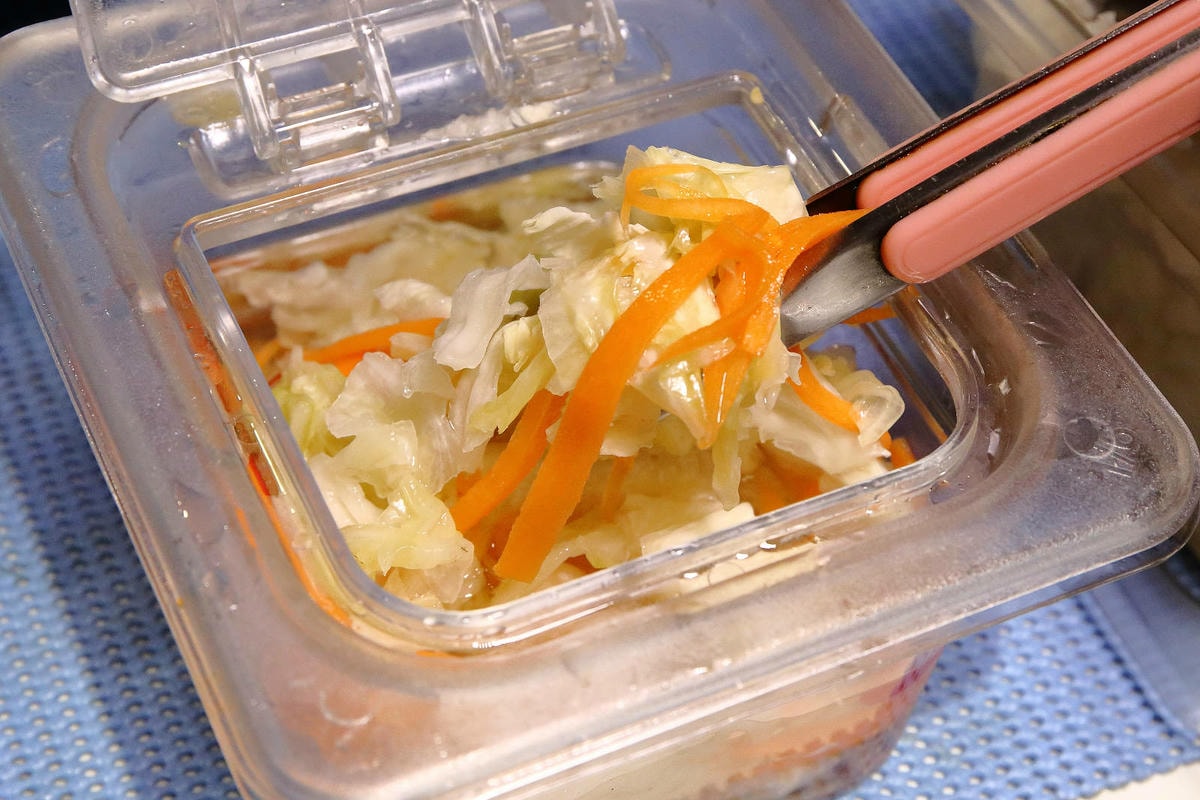 【中和火鍋】焱焱燒鍋,中和民安街積穗夜市美食推薦,韓式小菜、 【中和火鍋】焱焱燒鍋,中和民安街積穗夜市美食推薦,韓式小菜、