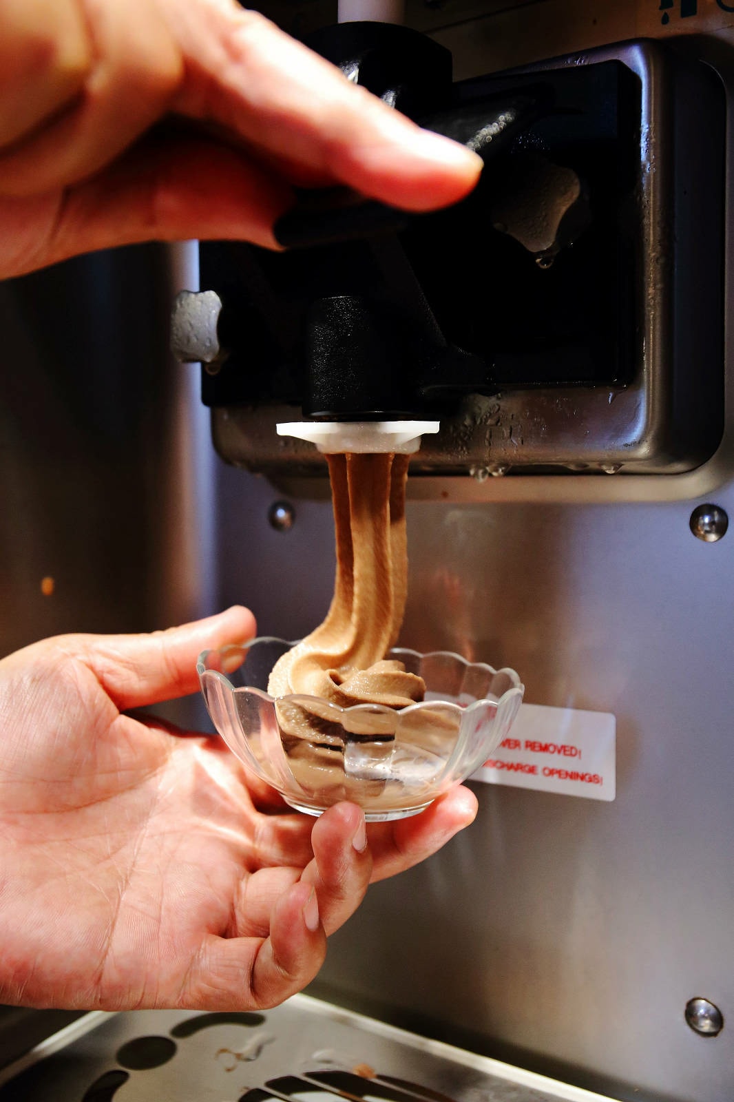 【中和火鍋】焱焱燒鍋,中和民安街積穗夜市美食推薦,韓式小菜、 【中和火鍋】焱焱燒鍋,中和民安街積穗夜市美食推薦,韓式小菜、