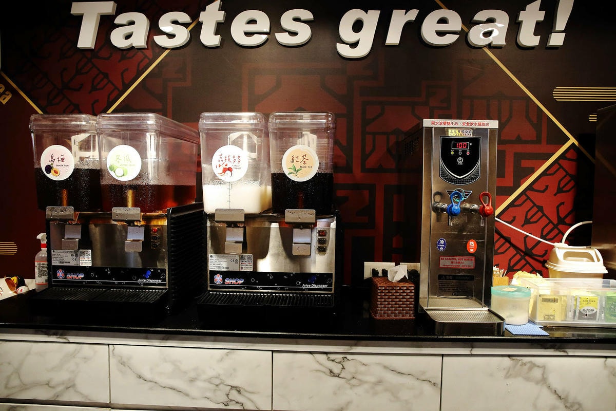 【中和火鍋】焱焱燒鍋,中和民安街積穗夜市美食推薦,韓式小菜、 【中和火鍋】焱焱燒鍋,中和民安街積穗夜市美食推薦,韓式小菜、