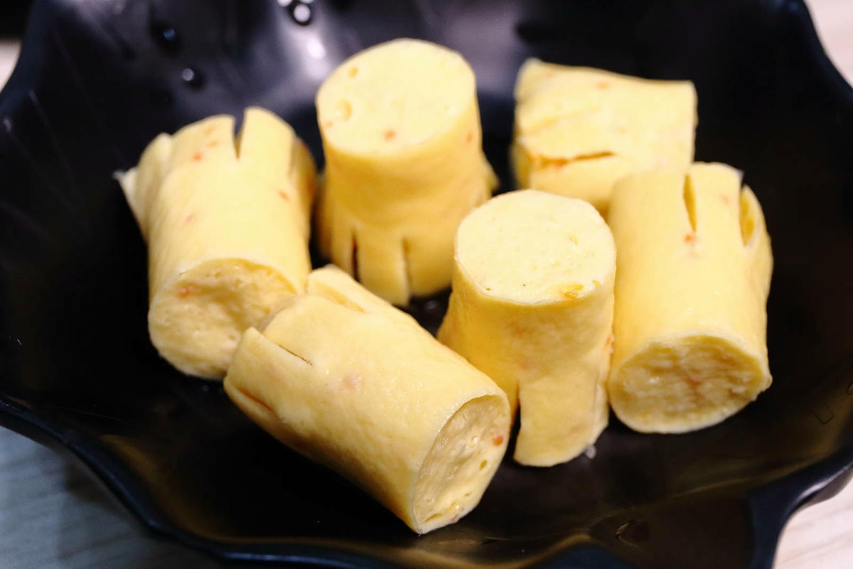 蘆洲小火鍋推薦「逸小鍋鍋物蘆洲店」百元小火鍋自助吧吃到飽!爽