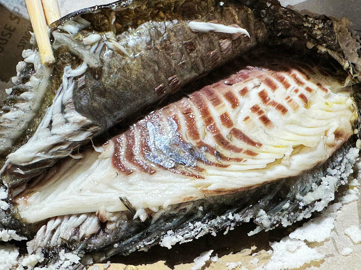 【永和烤魚】火神烤魚,生意超好!鹽烤台灣鯛只要200元!零土