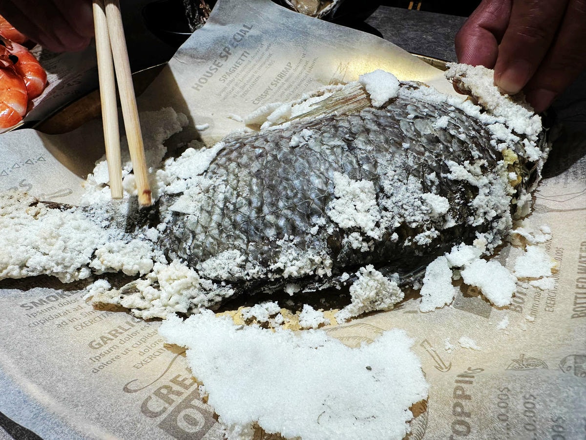 【永和烤魚】火神烤魚,生意超好!鹽烤台灣鯛只要200元!零土