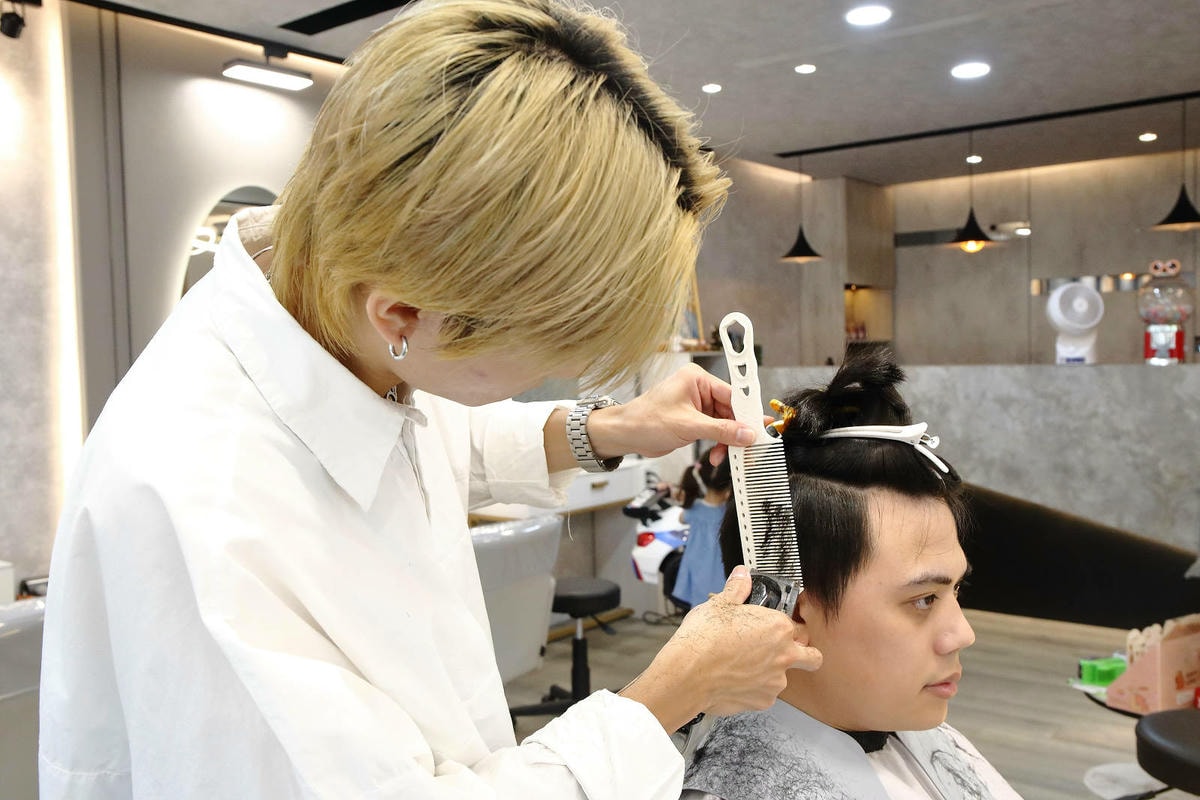 【2025平鎮燙髮推薦】小樹修修親子沙龍-男生燙髮造型推薦, 【2025平鎮燙髮推薦】小樹修修親子沙龍-男生燙髮造型推薦,