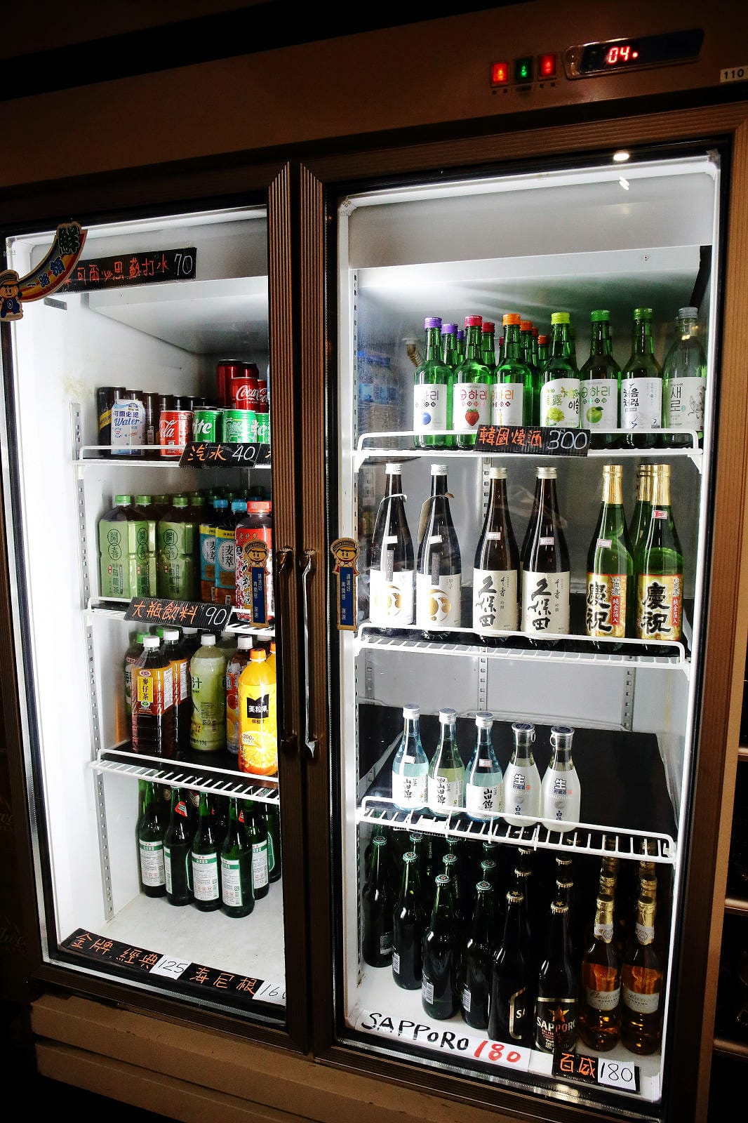 文山區居酒屋推薦！雞老闆桶仔雞-萬隆店，大口吃烤雞+KTV歡