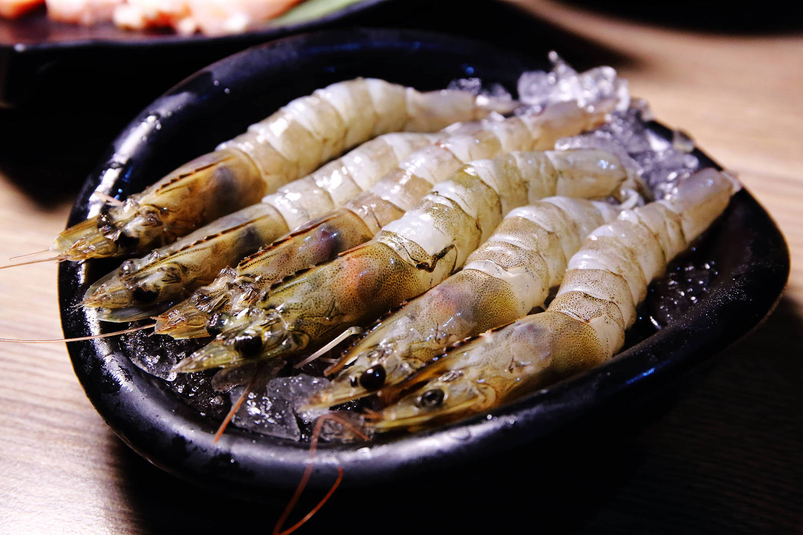 肉多多火鍋全台！全天候！平假日不限時！輕量級套餐299元起，蔬食自助吧吃到飽，CP值超高！(西門店、淡水店例假日除外，湯底、服務費另計)