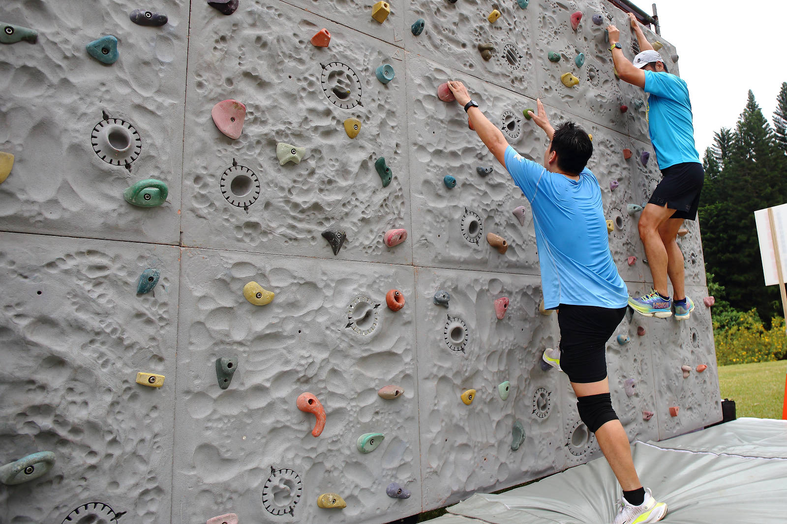 2025苗栗跑酷越野障礙賽，全台最FUN親子路跑，11道關卡障礙大賽、FUN電樂園、特色市集，最好玩路跑在這裡！