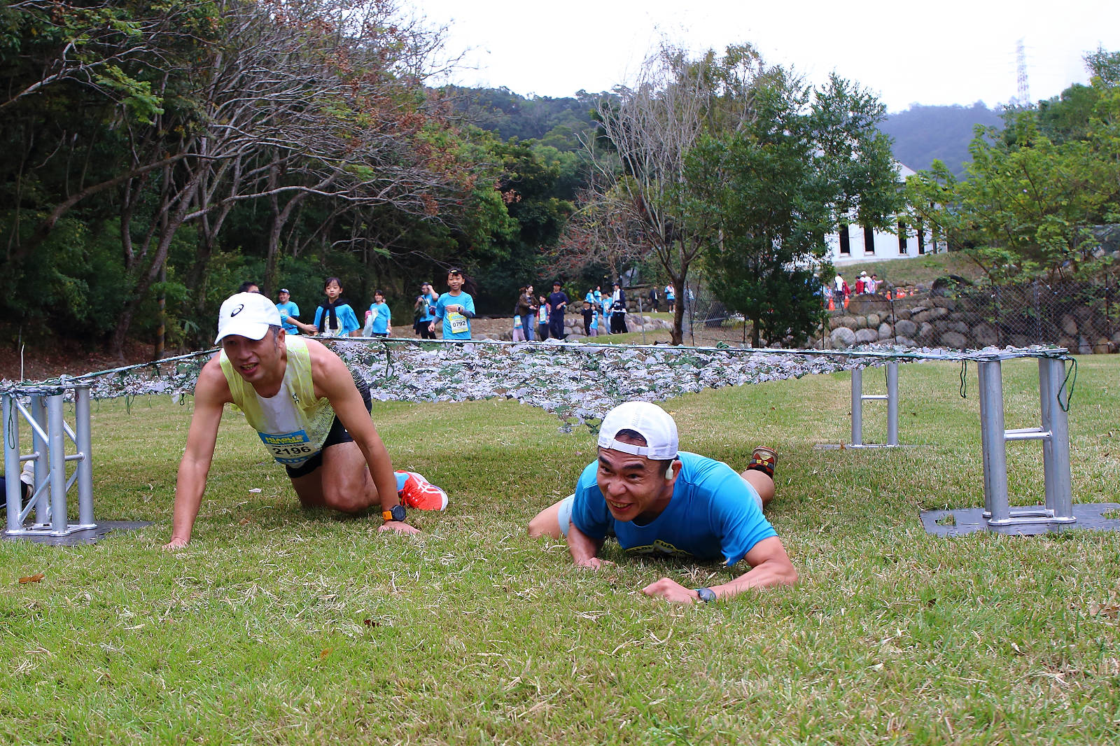 2025苗栗跑酷越野障礙賽，全台最FUN親子路跑，11道關卡障礙大賽、FUN電樂園、特色市集，最好玩路跑在這裡！