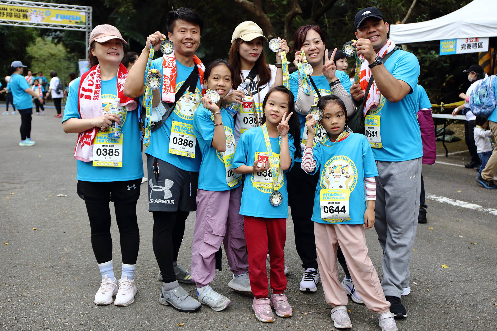 2025苗栗跑酷越野障礙賽，全台最FUN親子路跑，11道關卡障礙大賽、FUN電樂園、特色市集，最好玩路跑在這裡！