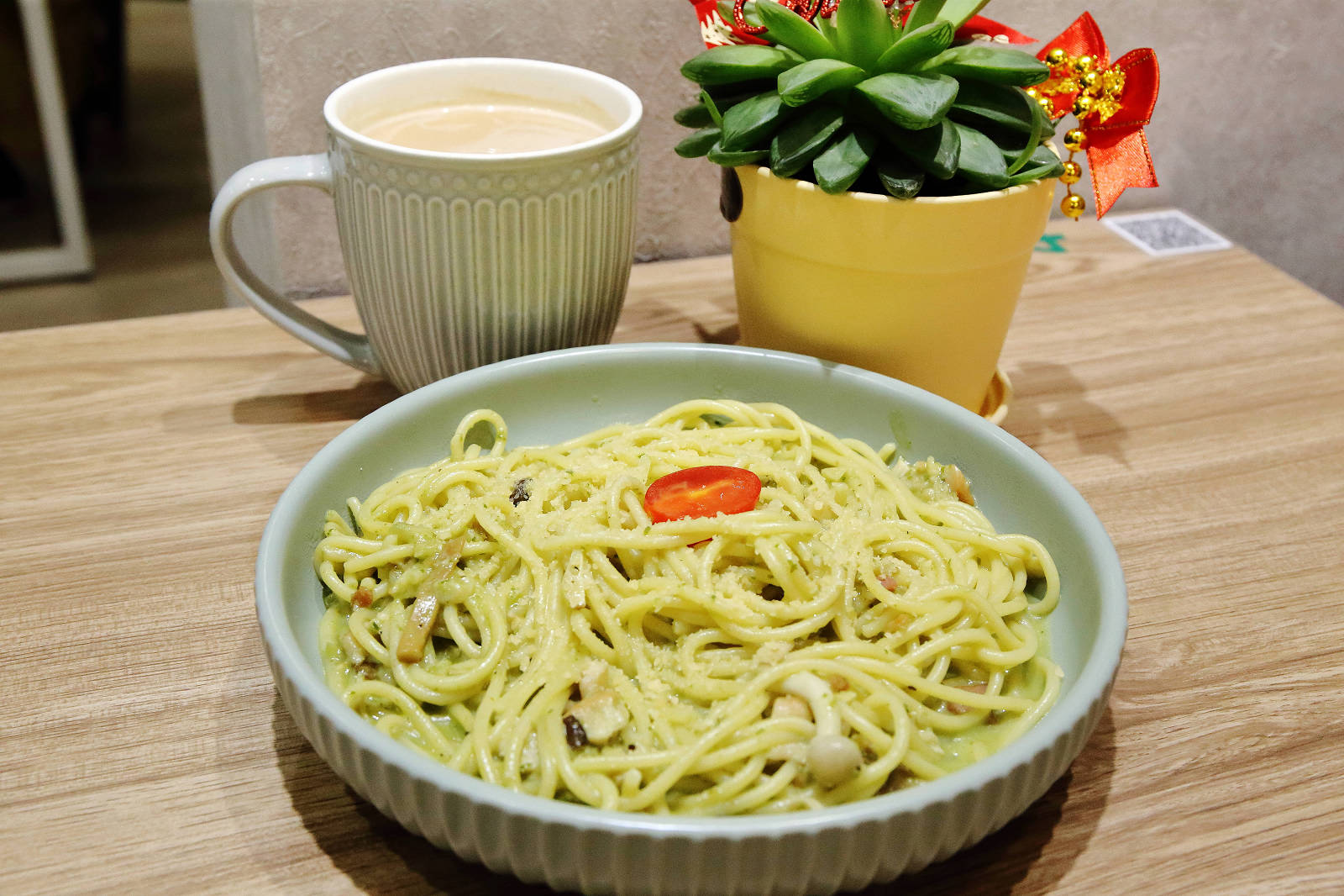 蘆洲必訪的寵物友善早午餐-樸樂蘆洲永平店，大份量早午餐又有可愛店狗，任點無雷