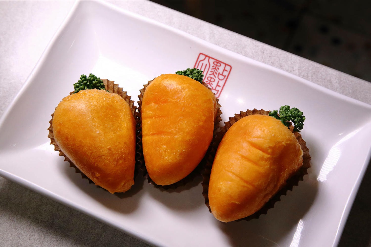 【桃園港式餐廳】超人氣港式點心專門店-點點心，顛覆傳統超有創意港式點心，隨便點都好吃，大推！！！