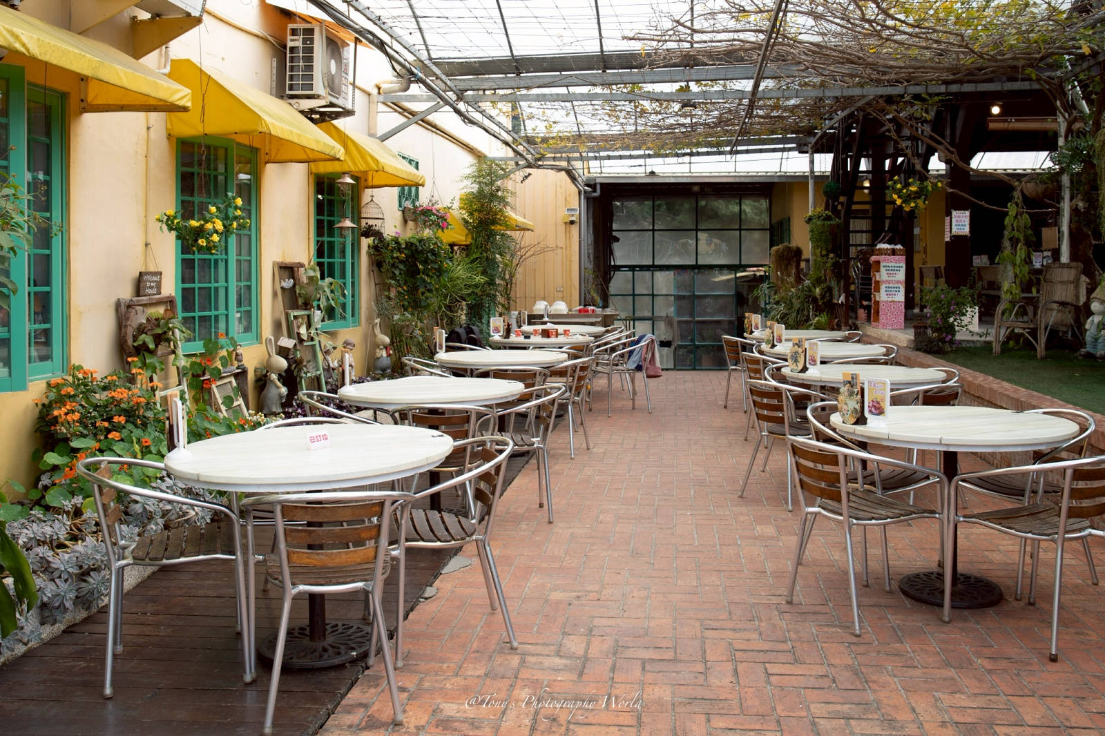 苗栗大湖特色美食-花間集輕食小館，日系鄉村雜貨風格，品嚐全草莓大餐