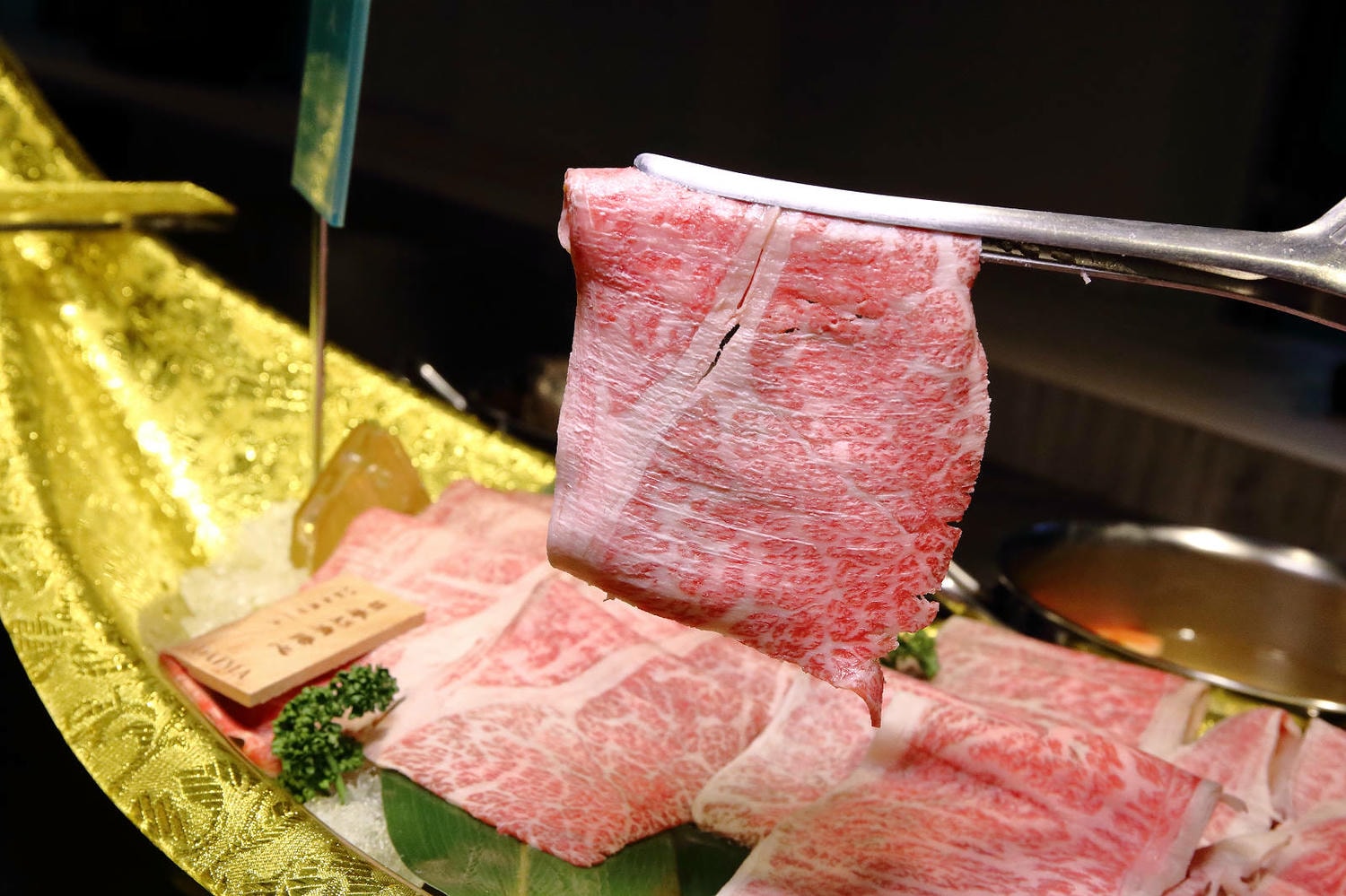 大魔大満足鍋物中和店新開幕!夢幻A5和牛部位大升級,頂級海陸肉品一次滿足,雙人套餐再加碼霸王手臂蝦也太爽吧! - 第28張圖 大魔大満足鍋物中和店新開幕!夢幻A5和牛部位大升級,頂級海陸肉品一次滿足,雙人套餐再加碼霸王手臂蝦也太爽吧!