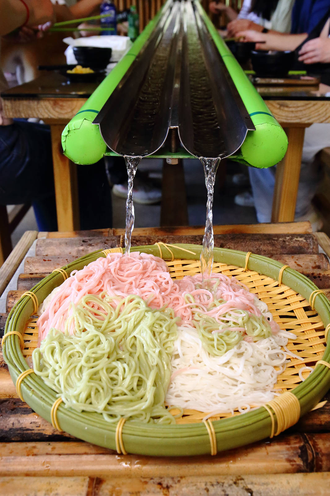 【石碇景點】許家手工麵線,流水麵、手作麵線DIY體驗,好吃新奇又好玩 - 第38張圖 【石碇景點】許家手工麵線,流水麵、手作麵線DIY體驗,好吃新奇又好玩