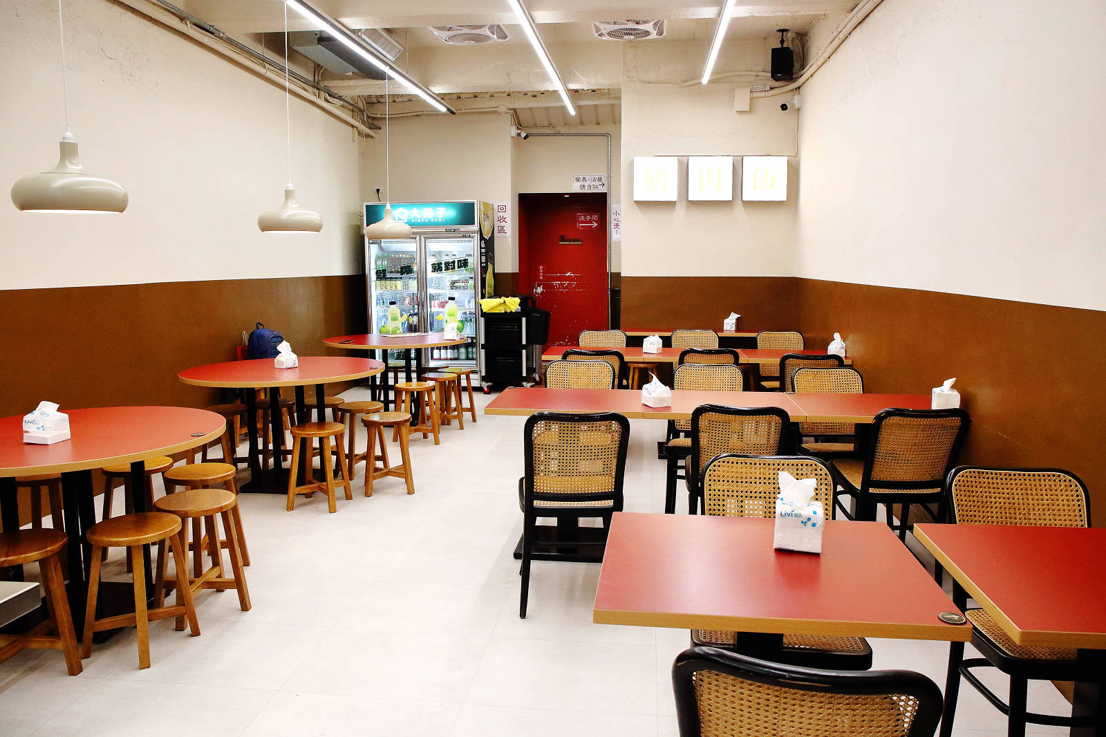 【板橋美食】呈信鵝肉板橋中山店，永和排隊名店「呈信鵝肉」終於來板橋開店拉，百元小吃鵝肉飯，上班族的美食口袋名單！