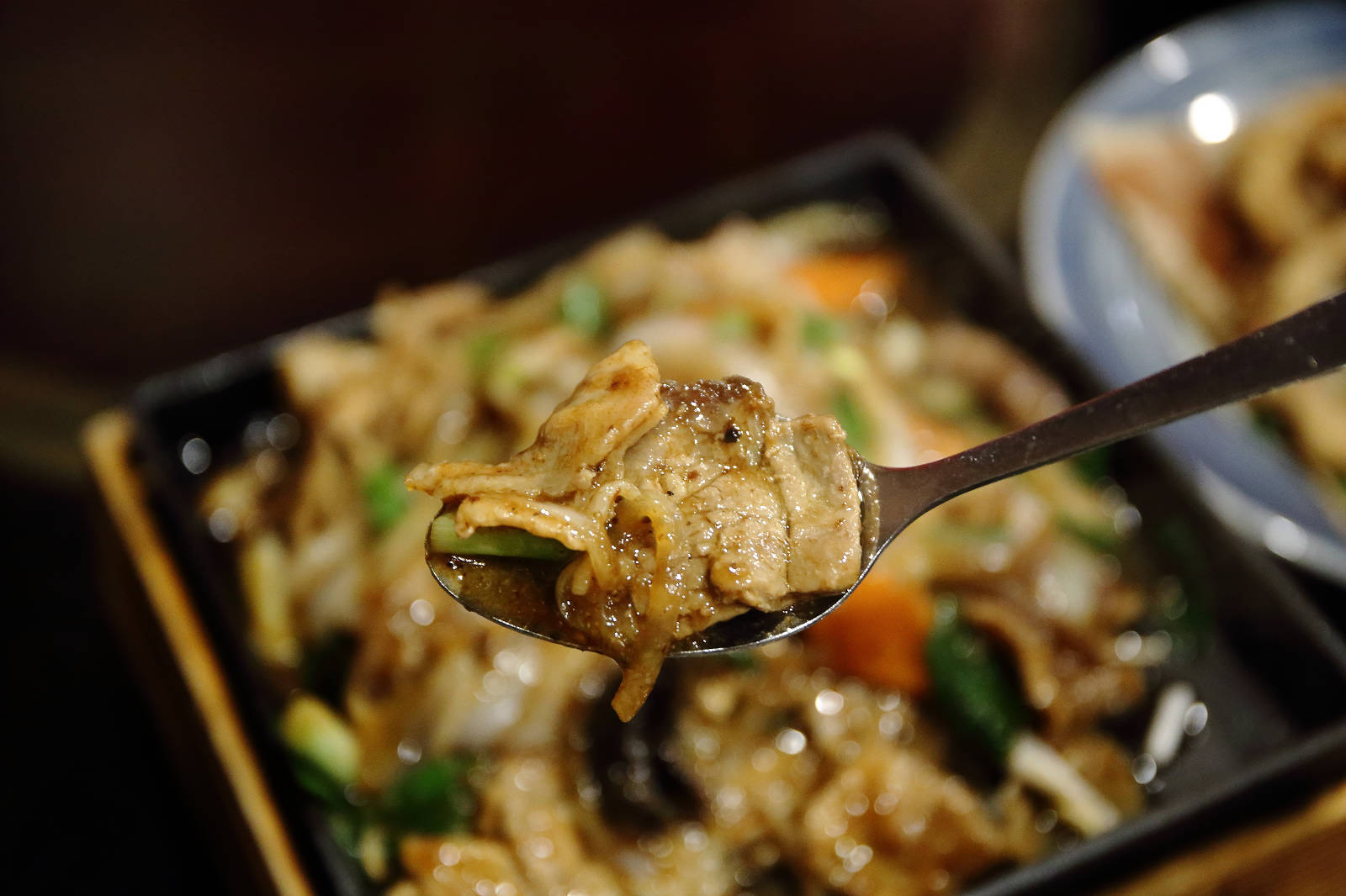 【關子嶺必吃】竹香園甕缸雞-仙草店,全台首創手剝甕缸雞x山產x合菜料理,開門就排爆!! - 第11張圖 【關子嶺必吃】竹香園甕缸雞-仙草店,全台首創手剝甕缸雞x山產x合菜料理,開門就排爆!!