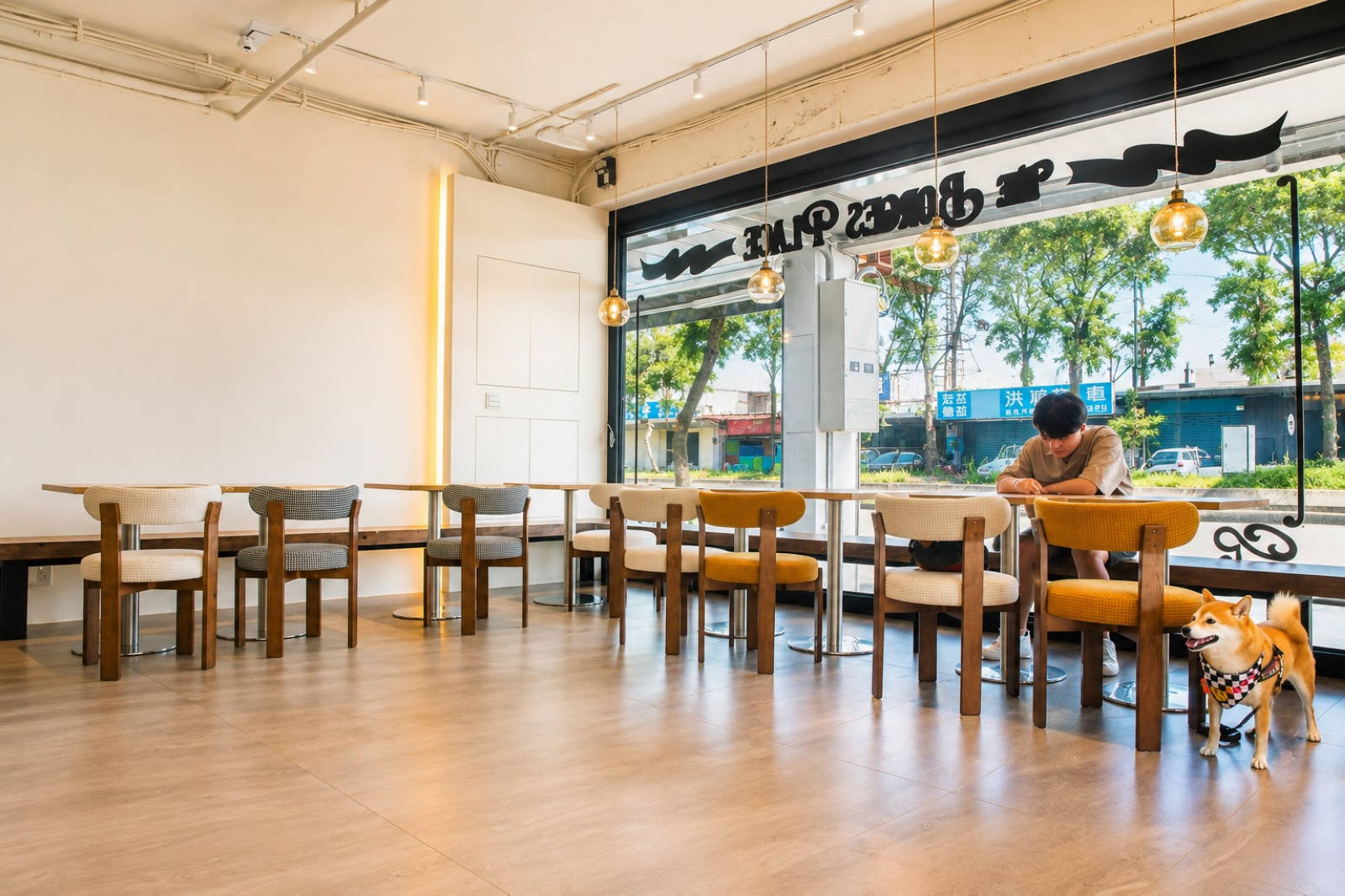 【松山早午餐】人氣必吃台北早餐！波赫士領地精品咖啡館，松山機場必吃早午餐，看飛機的同時，還能吃美食喔！
